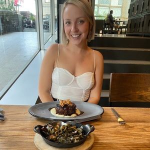 Meet your Posher, Erin